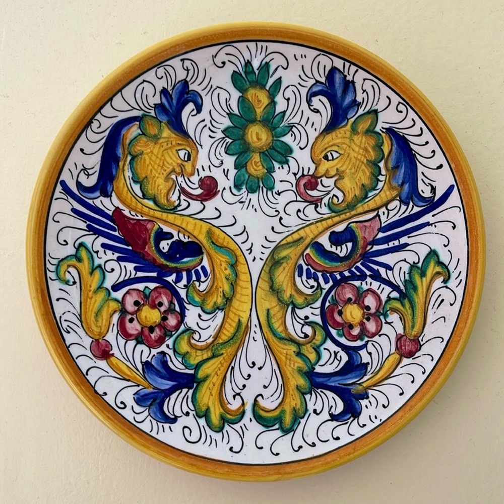 Deruta Majolica vintage ceramic wall plate